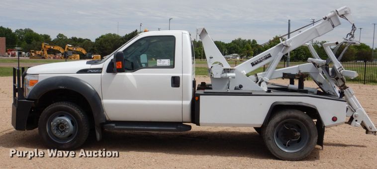 image for item DN7492 2014 Ford F550 Super Duty  tow truck