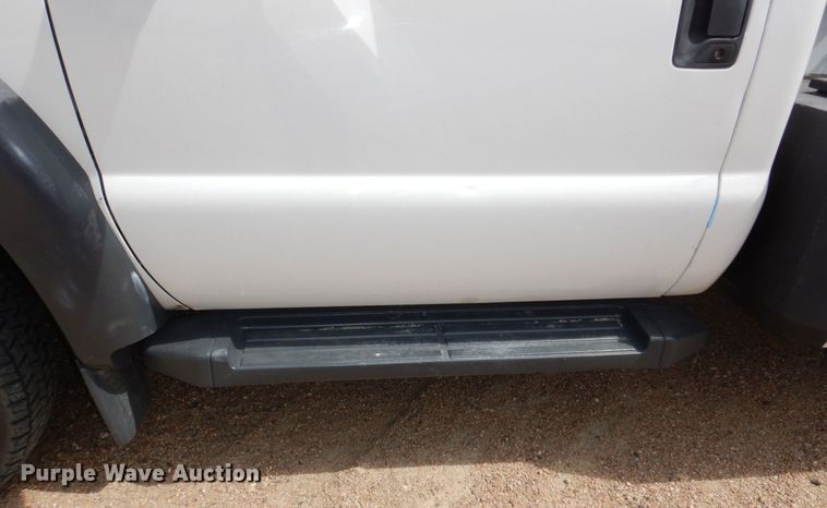 image for item DN7492 2014 Ford F550 Super Duty  tow truck