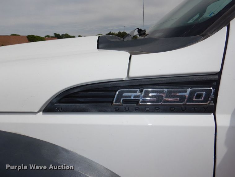 image for item DN7492 2014 Ford F550 Super Duty  tow truck