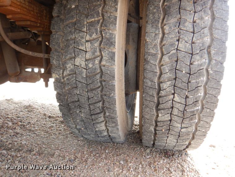 image for item DN7492 2014 Ford F550 Super Duty  tow truck