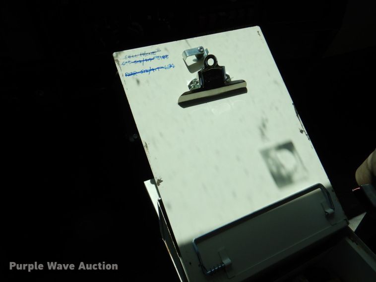 image for item DP4025 1994 International 4700  mobile command center truck