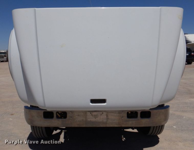 image for item DP4025 1994 International 4700  mobile command center truck