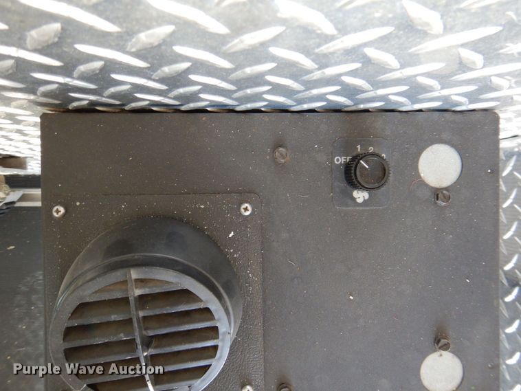 image for item DP4025 1994 International 4700  mobile command center truck