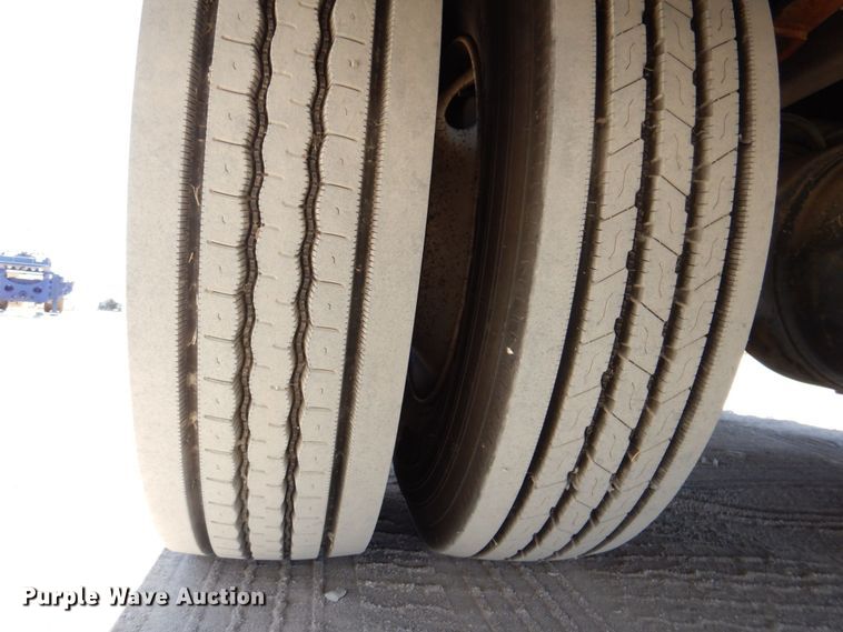 image for item DP4025 1994 International 4700  mobile command center truck