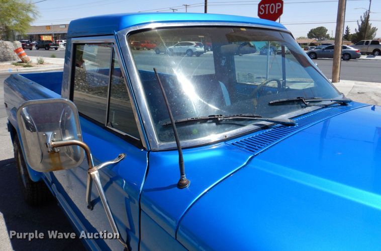 image for item DP4027 1981 Jeep J10  pickup truck