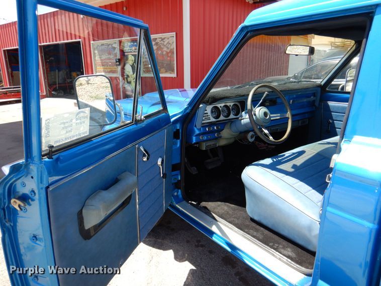 image for item DP4027 1981 Jeep J10  pickup truck