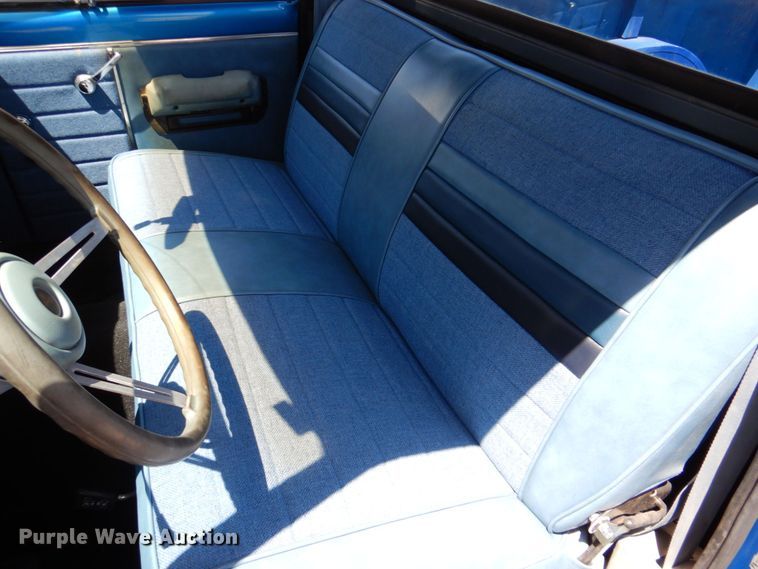 image for item DP4027 1981 Jeep J10  pickup truck