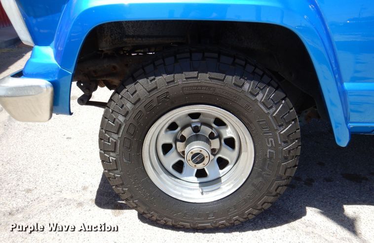 image for item DP4027 1981 Jeep J10  pickup truck