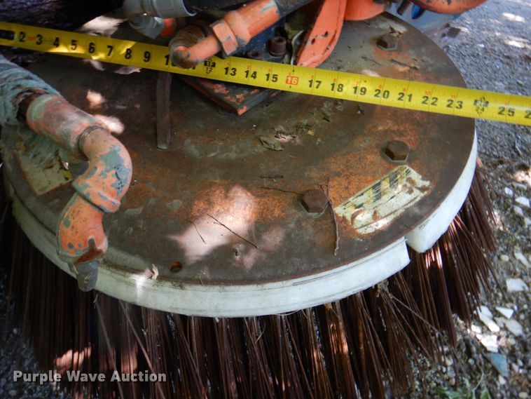 image for item DP4030 1998 Elgin Pelican Series P  street sweeper truck