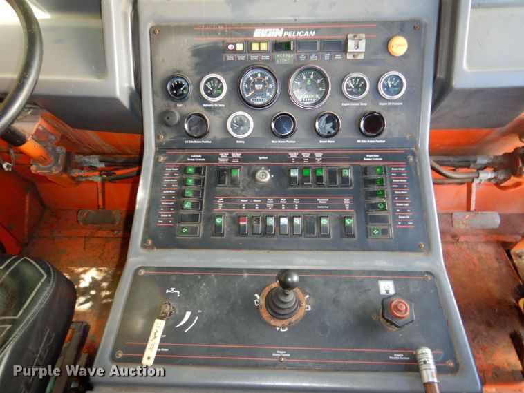 image for item DP4030 1998 Elgin Pelican Series P  street sweeper truck