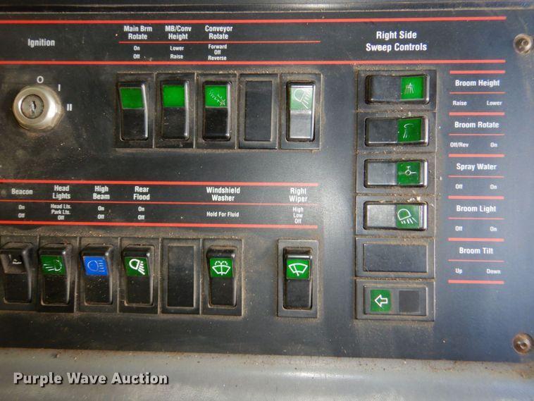 image for item DP4030 1998 Elgin Pelican Series P  street sweeper truck