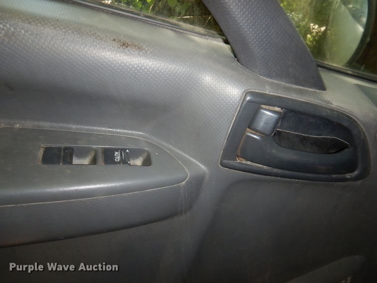 image for item DP4032 2012 Isuzu NPR HD  street sweeper truck