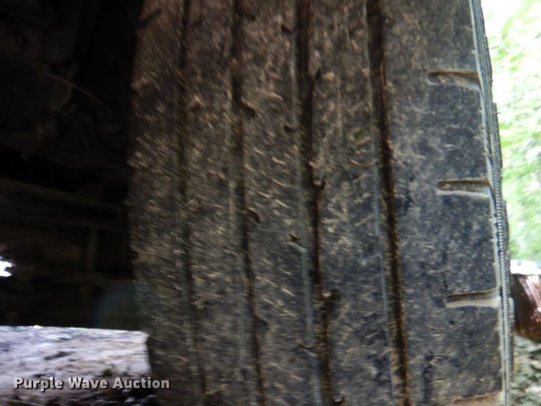 image for item DP4032 2012 Isuzu NPR HD  street sweeper truck