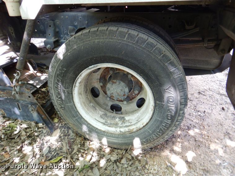 image for item DP4032 2012 Isuzu NPR HD  street sweeper truck