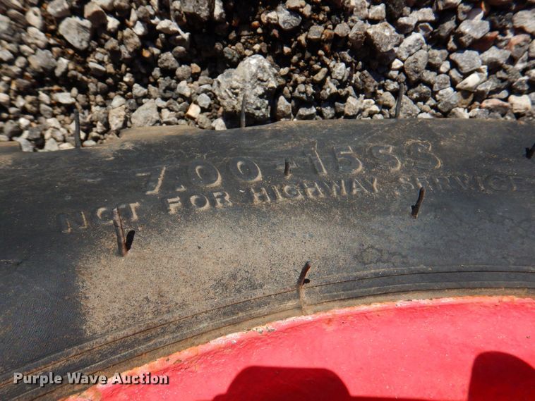 image for item DP4213 Melroe 444  skid steer loader