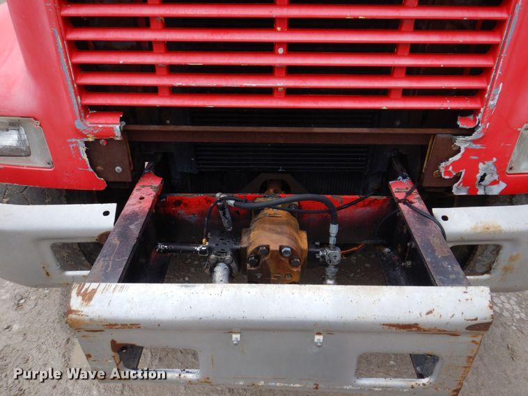 image for item DP5549 1996 International 4900  refuse truck