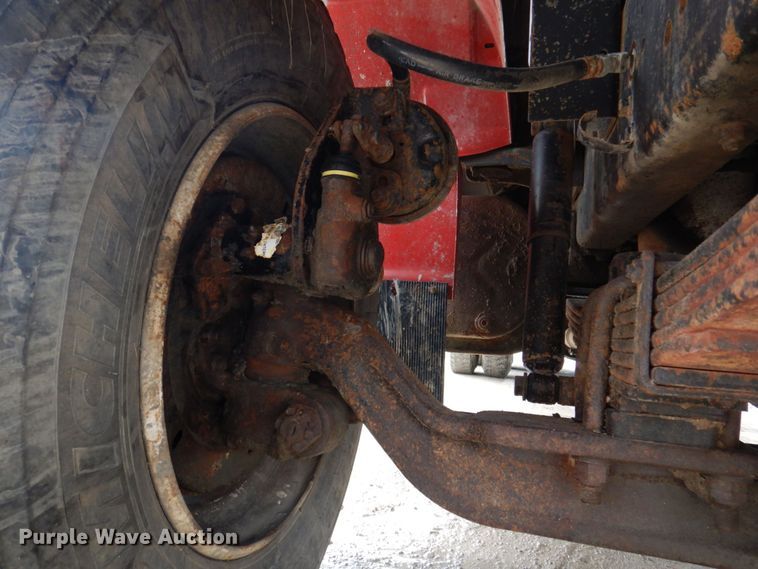 image for item DP5549 1996 International 4900  refuse truck