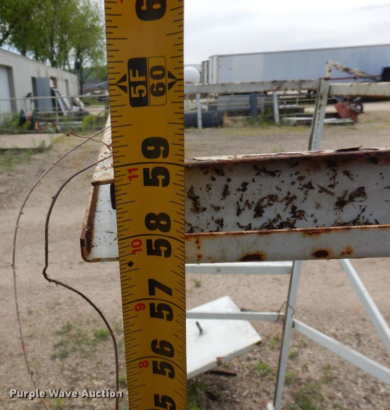 image for item DR0452 (3) tanks