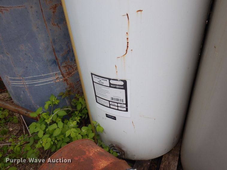 image for item DR0452 (3) tanks