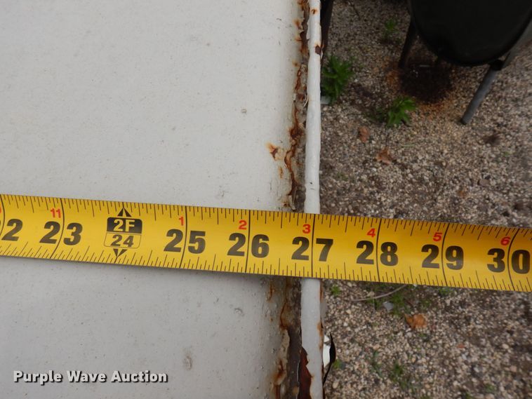 image for item DR0452 (3) tanks