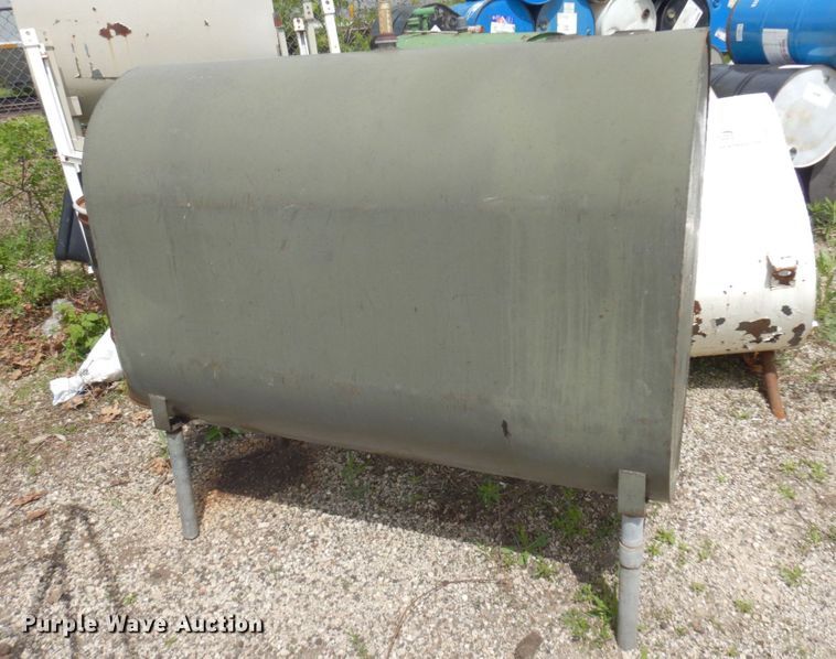 image for item DR0454 (3) tanks