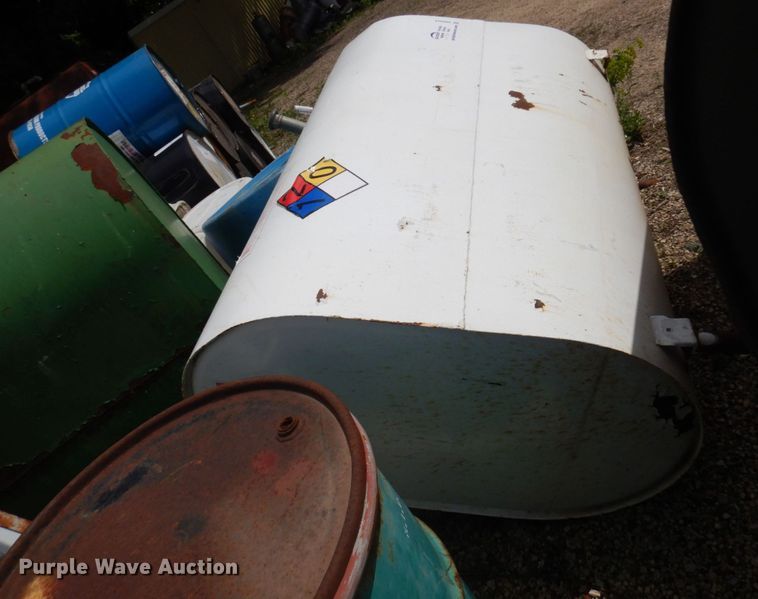 image for item DR0454 (3) tanks