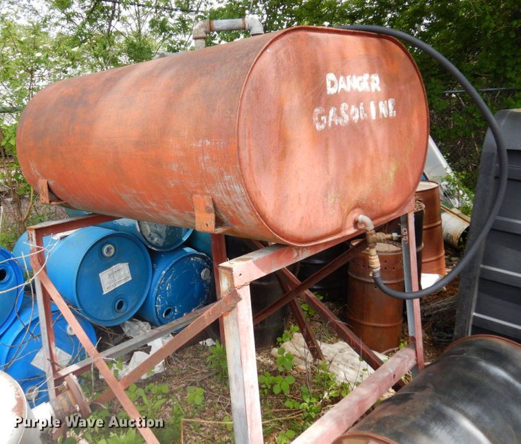 image for item DR0455 (2) tanks