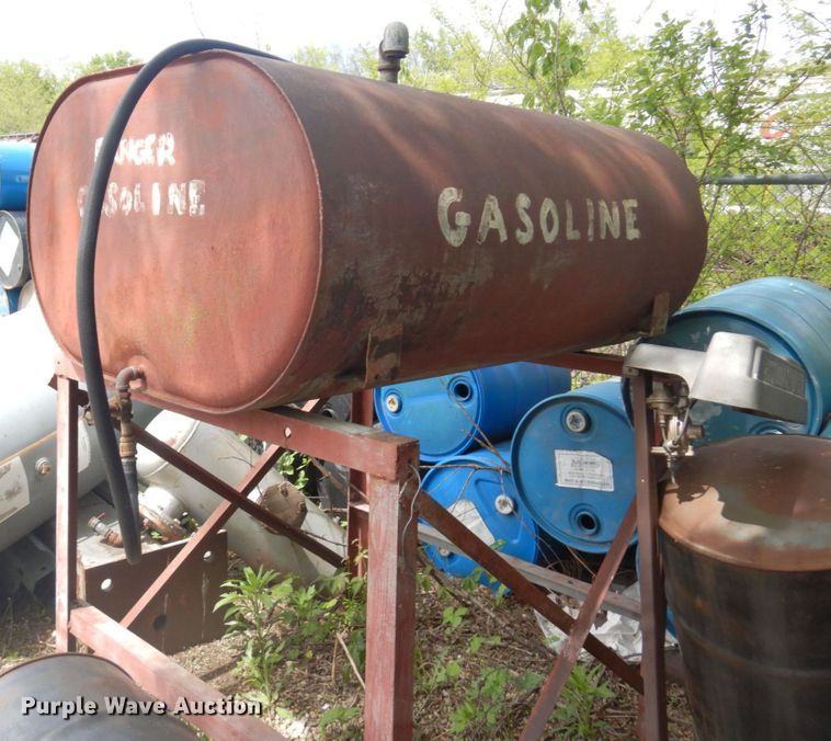 image for item DR0455 (2) tanks