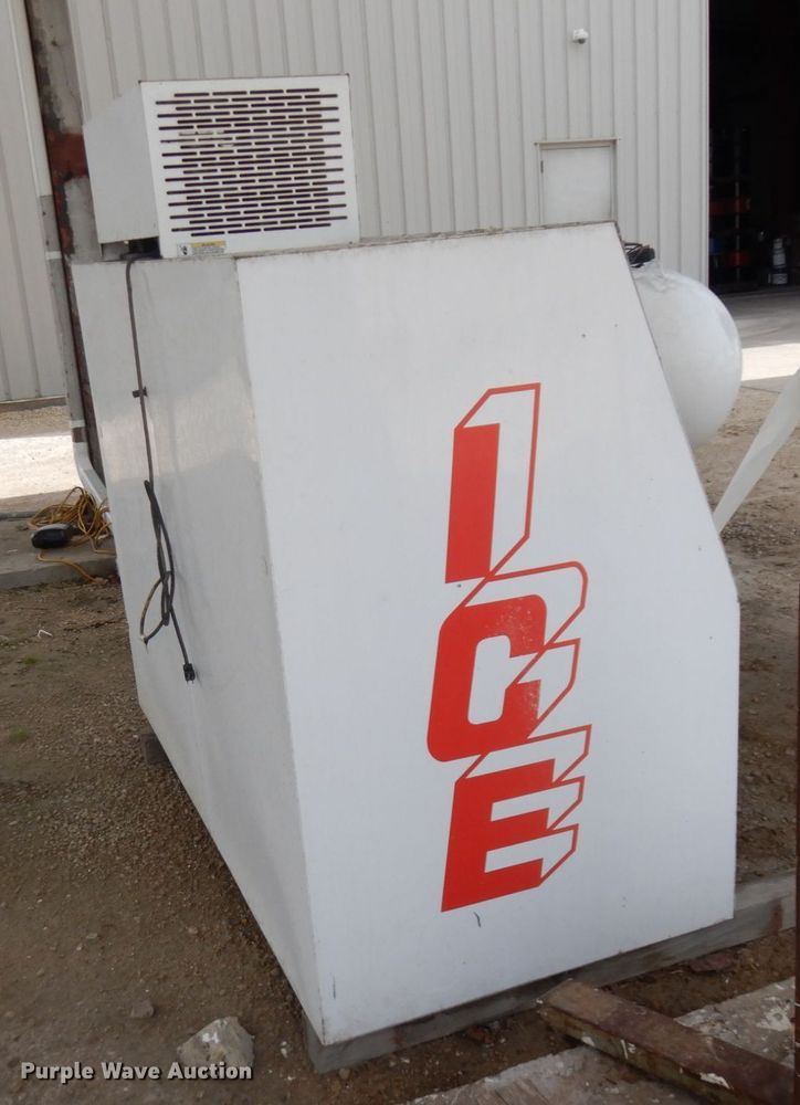 image for item DR0460 Star IS61AS  freezer