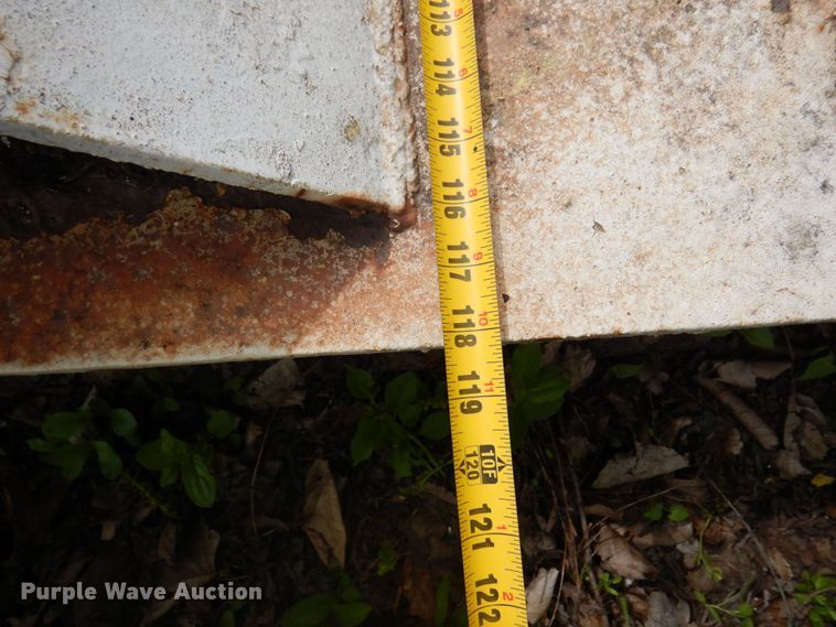 image for item DR0461 (4) tank saddle stands