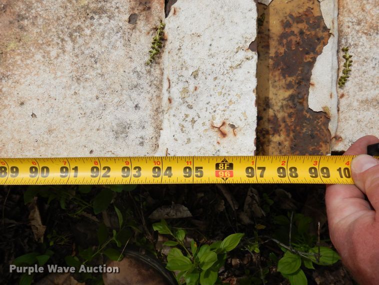 image for item DR0461 (4) tank saddle stands