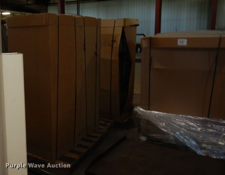 image for item DR0466 Approximately 20 display racks