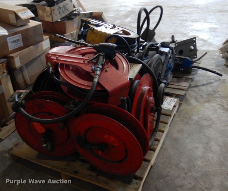 image for item DR0468 Approximately 15 hose reels