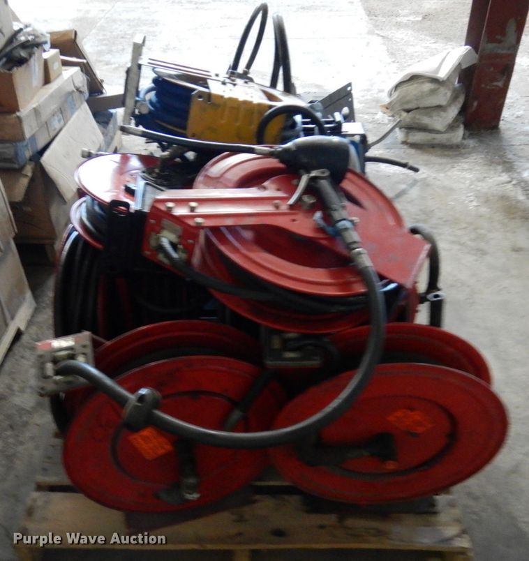 image for item DR0468 Approximately 15 hose reels