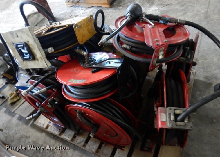 image for item DR0468 Approximately 15 hose reels