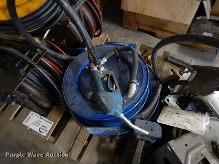 image for item DR0468 Approximately 15 hose reels