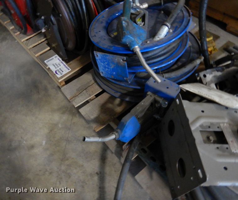 image for item DR0468 Approximately 15 hose reels