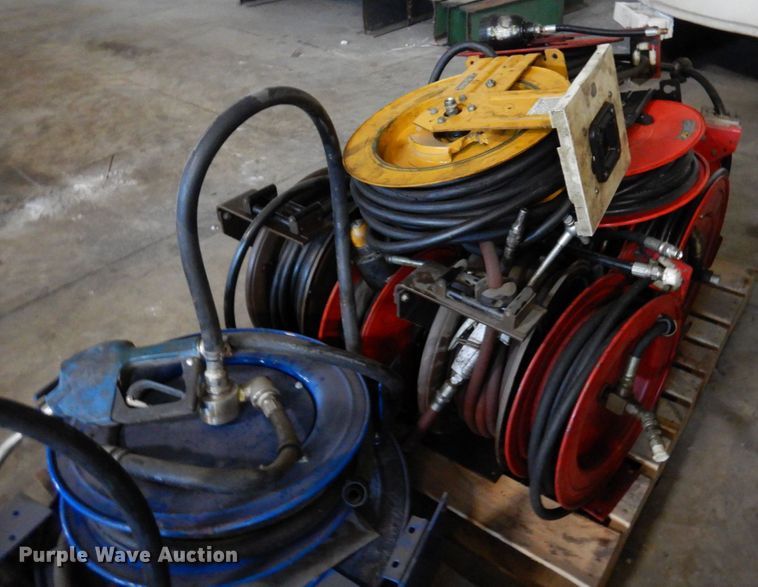 image for item DR0468 Approximately 15 hose reels