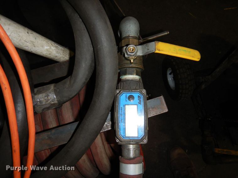 image for item DR0476 (2) fluid transfer pumps