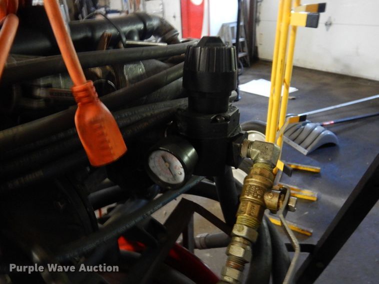 image for item DR0476 (2) fluid transfer pumps