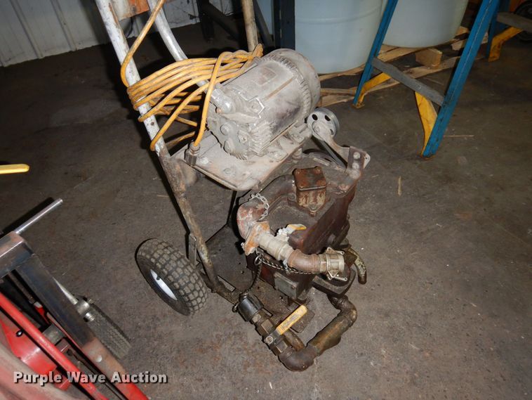 image for item DR0476 (2) fluid transfer pumps