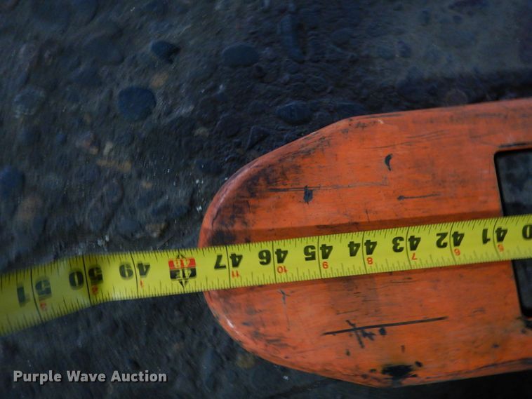 image for item DR0477 Pallet jack