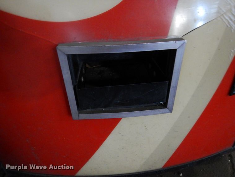 image for item DR0478 Dixie Narco  vending machine