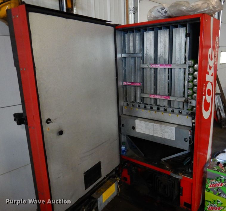 image for item DR0478 Dixie Narco  vending machine