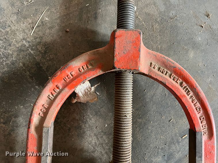 image for item DR1512 Ridgid 535  pipe threader