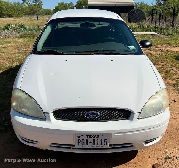 image for item DR1558 2006 Ford Taurus