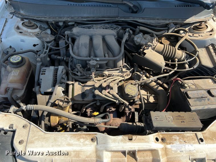 image for item DR1558 2006 Ford Taurus