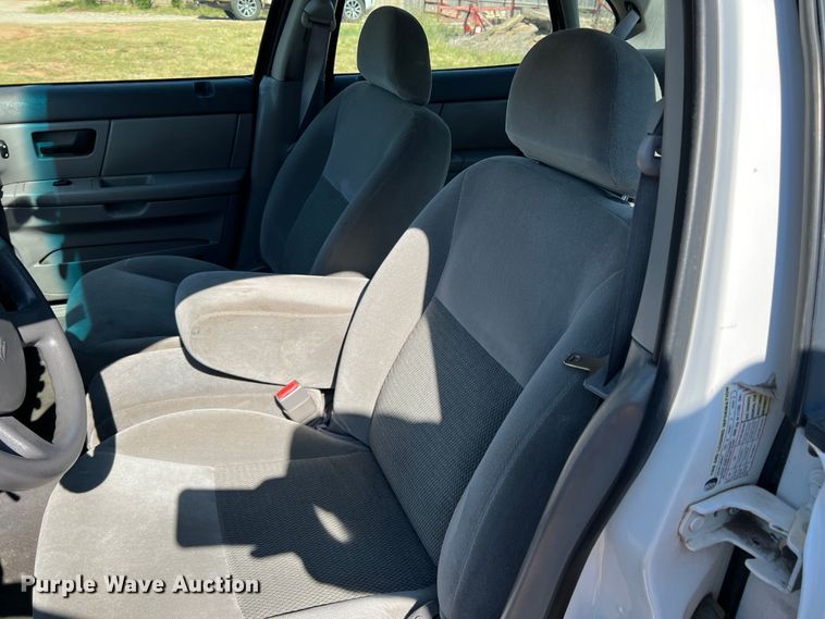 image for item DR1558 2006 Ford Taurus