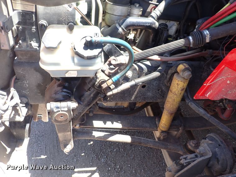 image for item DS7097 2004 Freightliner Business Class M2  vacuum truck