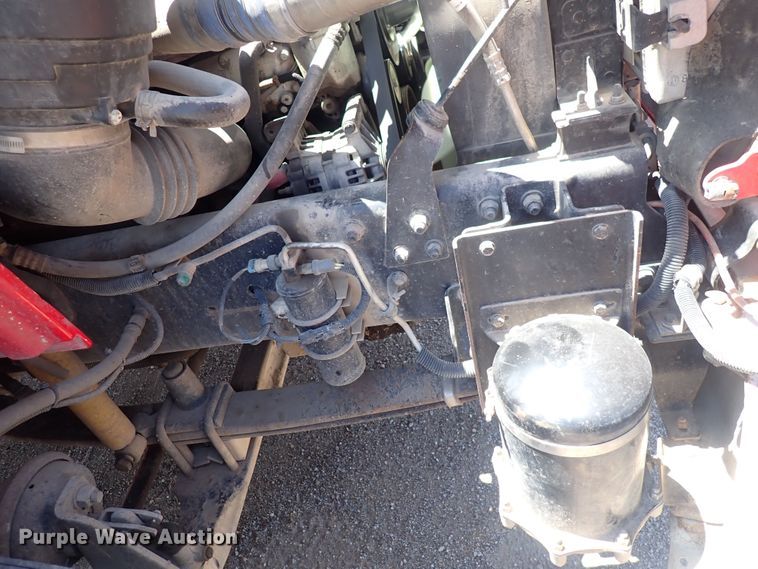 image for item DS7097 2004 Freightliner Business Class M2  vacuum truck